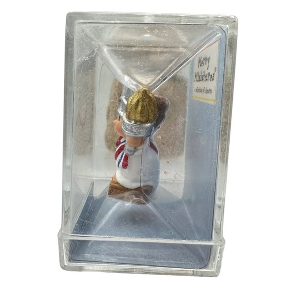 Hallmark Keepsake 2000 Merry Miniatures Happy Hatters Collection Libby Crown - Picture 4 of 5